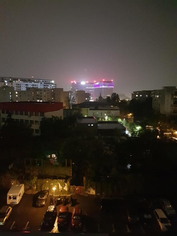 Centrul Vechi Bucuresti Biblioteca Nationala Daire Oda fotoğraf